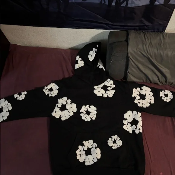Denim Tears Black and White Floral Sweatshirt Sweaters